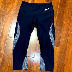 Nike Dri-fit leggings